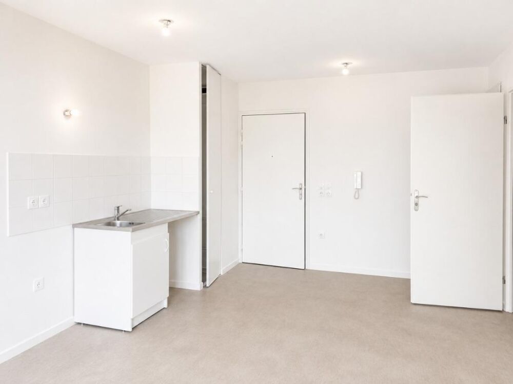 Location Appartement Appartement T2 avec parking à Corbeil Essonne Corbeil essonnes