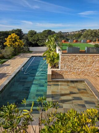  Appartement � vendre 4 pi�ces 137 m�