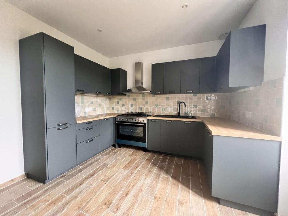 Vente Maison Ensemble immobilier comprenant une maison d'habitation et 3 gîtes Saint coulitz