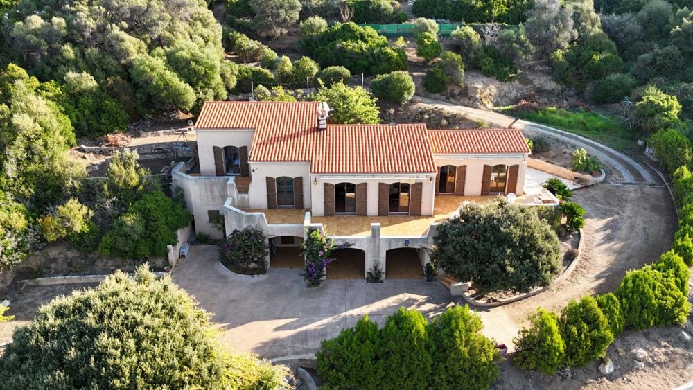 VILLA A VENDRE A SAGONE