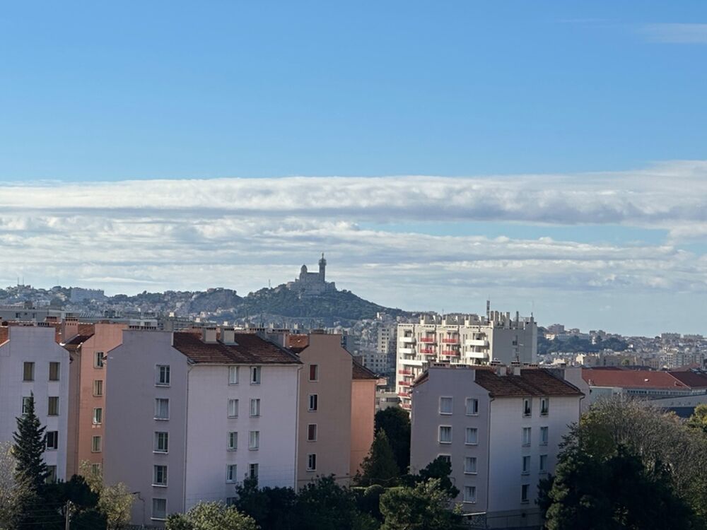 MARSEILLE 4e / 13e  Secteur Chutes-Lavie,T4/5 Traversant  93 m²  Vue Panoramique  Copropriété Calme +Double Box de 22m2 en S