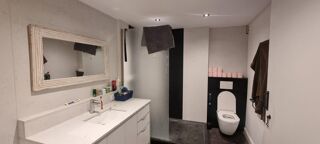  Immeuble � vendre 10 pi�ces 210 m�