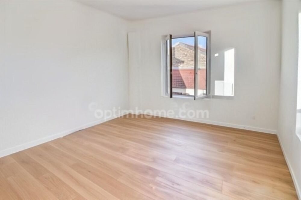 SPECIAL INVESTISSEURS ! appartement 1 pièce de 20 m2 avec cave et parking à vendre à Carrières sous Poissy au prix de 89000 eur