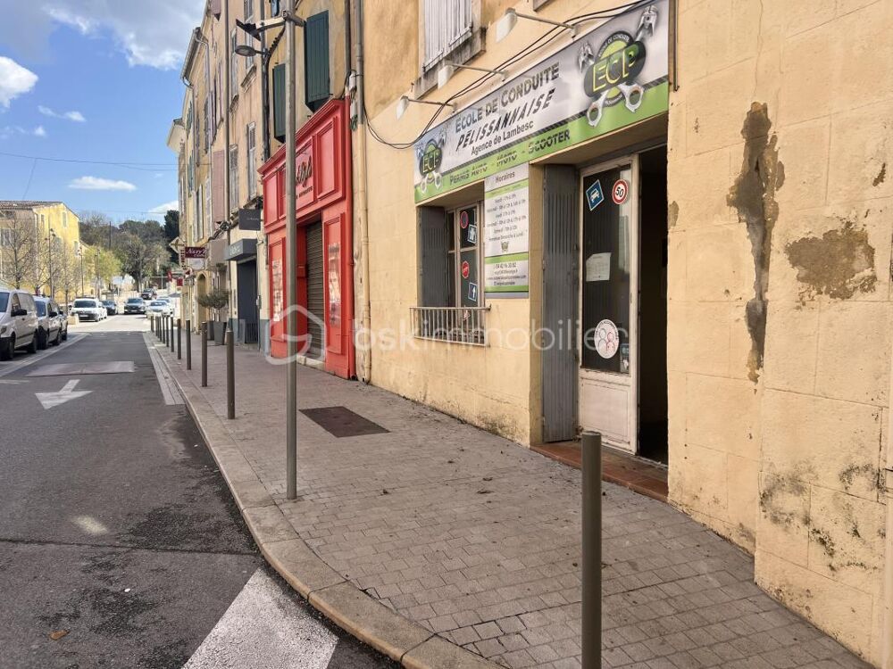   Lambesc – Local Commercial 105 m² – Emplacement sur Axe Principal 