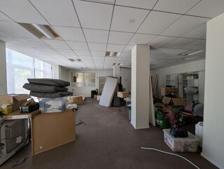  Immeuble  vendre 1 pice 161 m