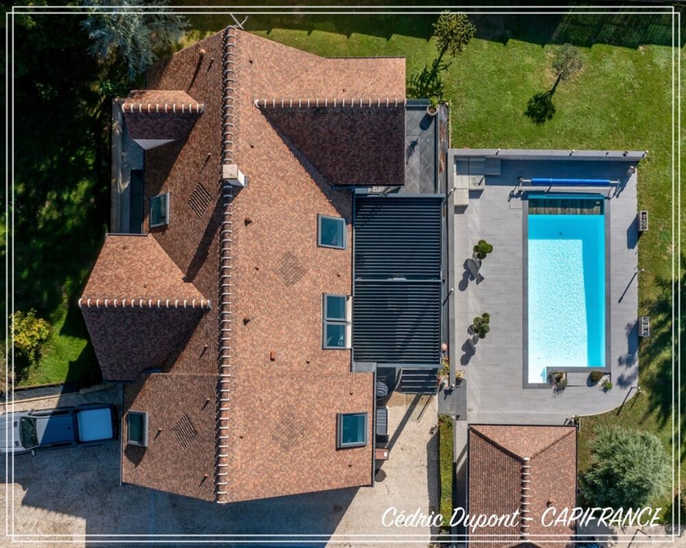 Maison à vendre 8 pièces 285m2 + garage + cave + terrasse + piscine - MONTGE EN GOELE (77)