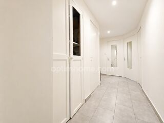  Maison à vendre 10 pièces 228 m²