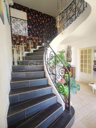 Propriété/château à vendre 7 pièces 252 m²