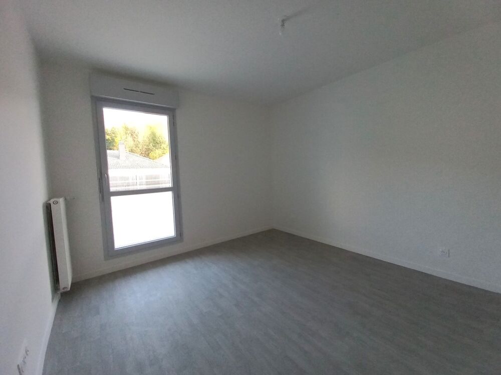 Location Appartement T3 avec terrasse et parking à DEVILLE LES ROUENS Deville les rouen