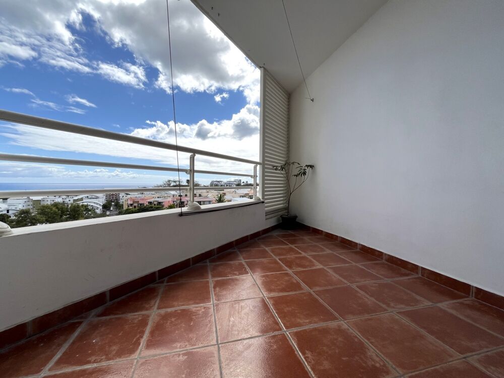 Vente Appartement Appartement à vendre 2 pièces SAINT DENIS (974) Saint denis