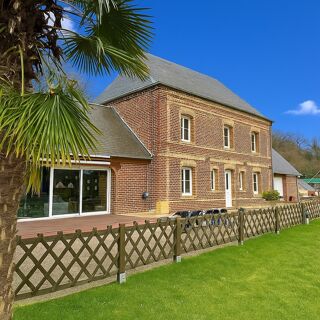  Maison � vendre 9 pi�ces 215 m�