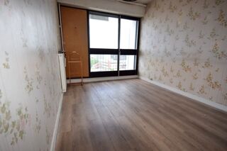  Appartement  vendre 4 pices 81 m