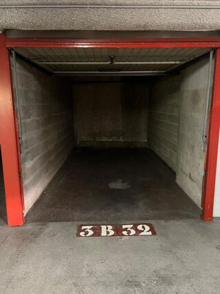  Parking / Garage à vendre 12 m²
