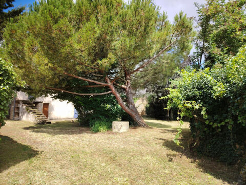   Maison à vendre 9 pièces IRAIS (79) Maison - 9 pièce(s) - 195 m²