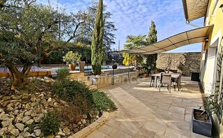  Maison � vendre 8 pi�ces 310 m�