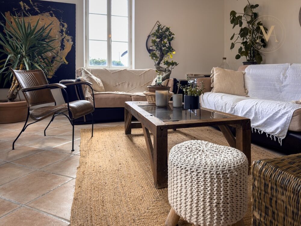 à vendre  Propriété/château Moissac (82200)