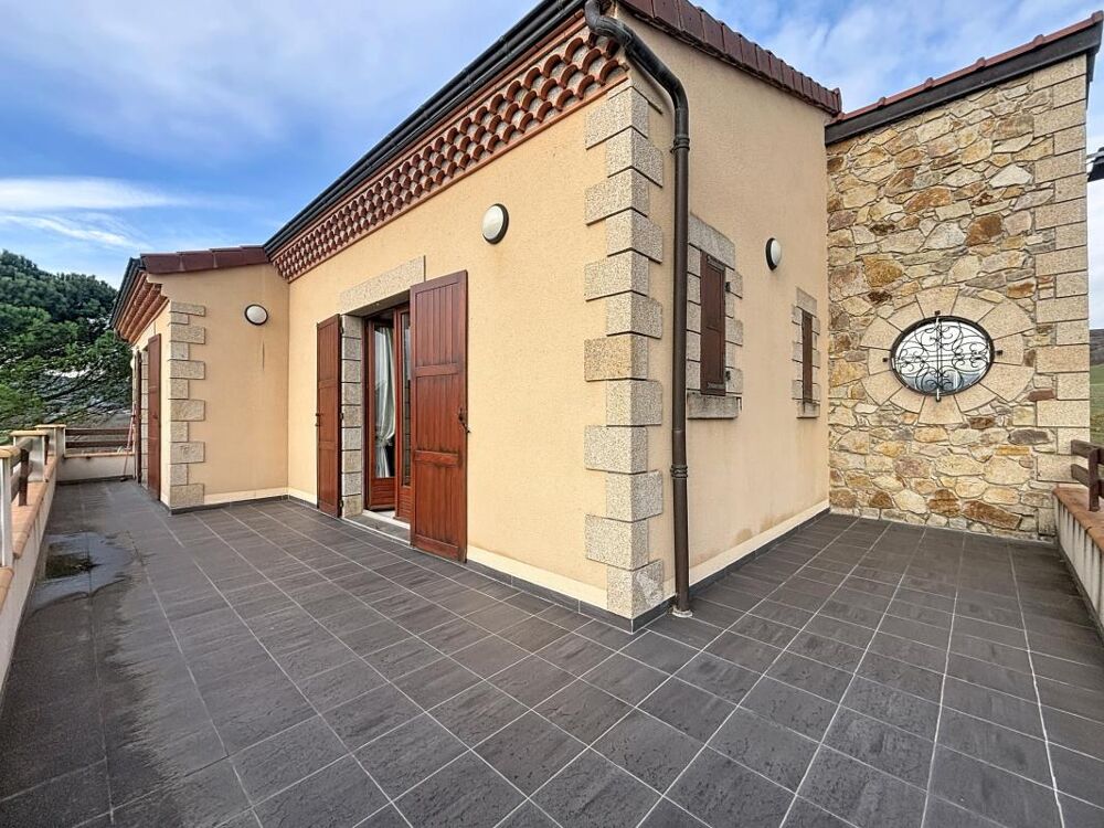 � vendre  Villa La Roche-Blanche (63670)