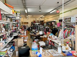  Immeuble à vendre 8 pièces 301 m²