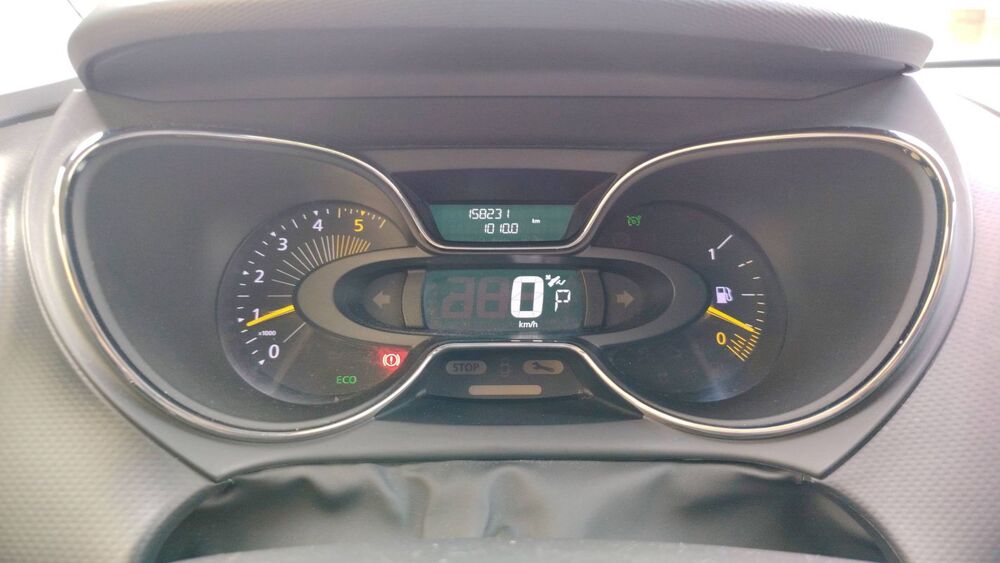 Captur 1.5 DCI ENERGY 90 Intens 2015 occasion 79000 Niort