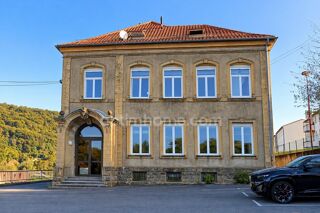  Immeuble à vendre 161 m²