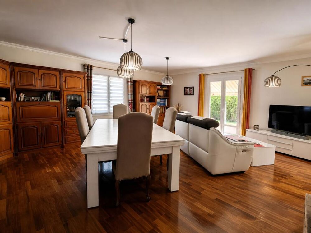 Aubres  Plain-pied de 146 m² avec vue unique