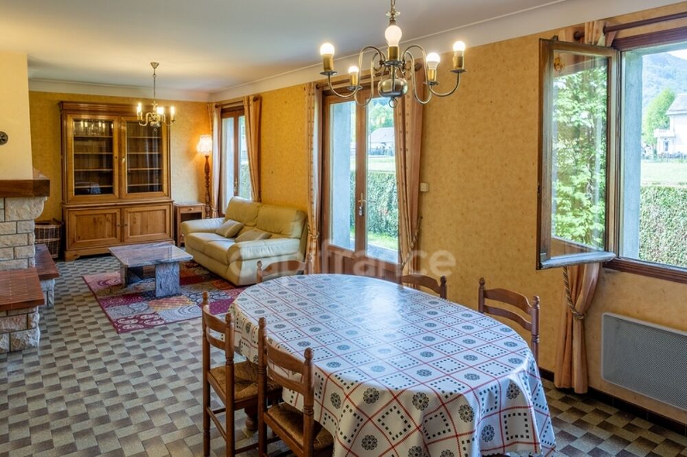 Maison à vendre 8 pièces proche de ARGELES GAZOST (65)