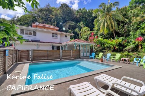   Ensemble immobilier � Villa T6 + 2 T2, piscine, vue mer � Sainte-Luce Maison - 10 pi�ce(s) - 308 m�