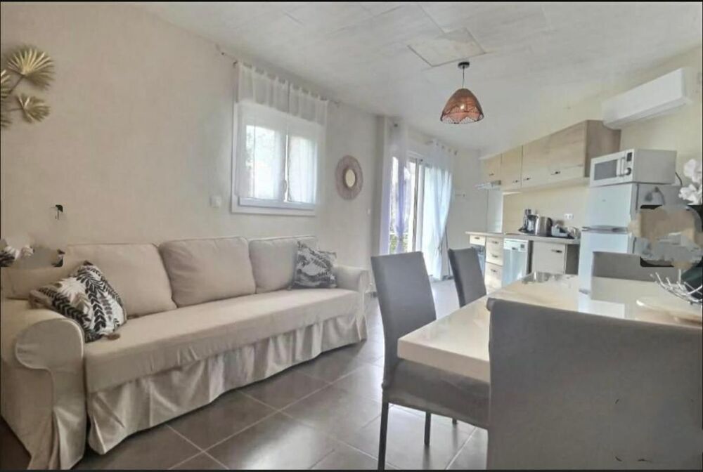 � vendre  Maison Le Cannet-des-Maures (83340)