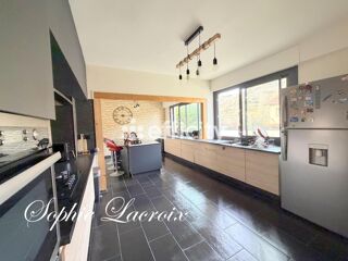  Villa à vendre 7 pièces 173 m²