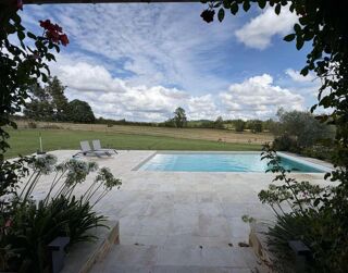  Propri�t�/ch�teau � vendre 10 pi�ces 325 m�