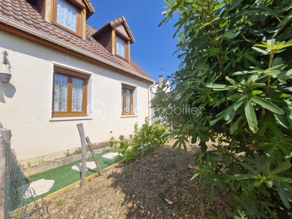 Vente Maison Maison familiale aux volumes généreux avec jardin, terrasse et sous-sol total Braine