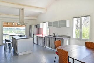  Villa à vendre 5 pièces 156 m²