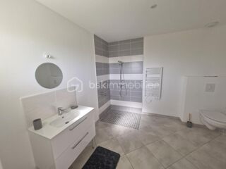  Maison � vendre 7 pi�ces 325 m�