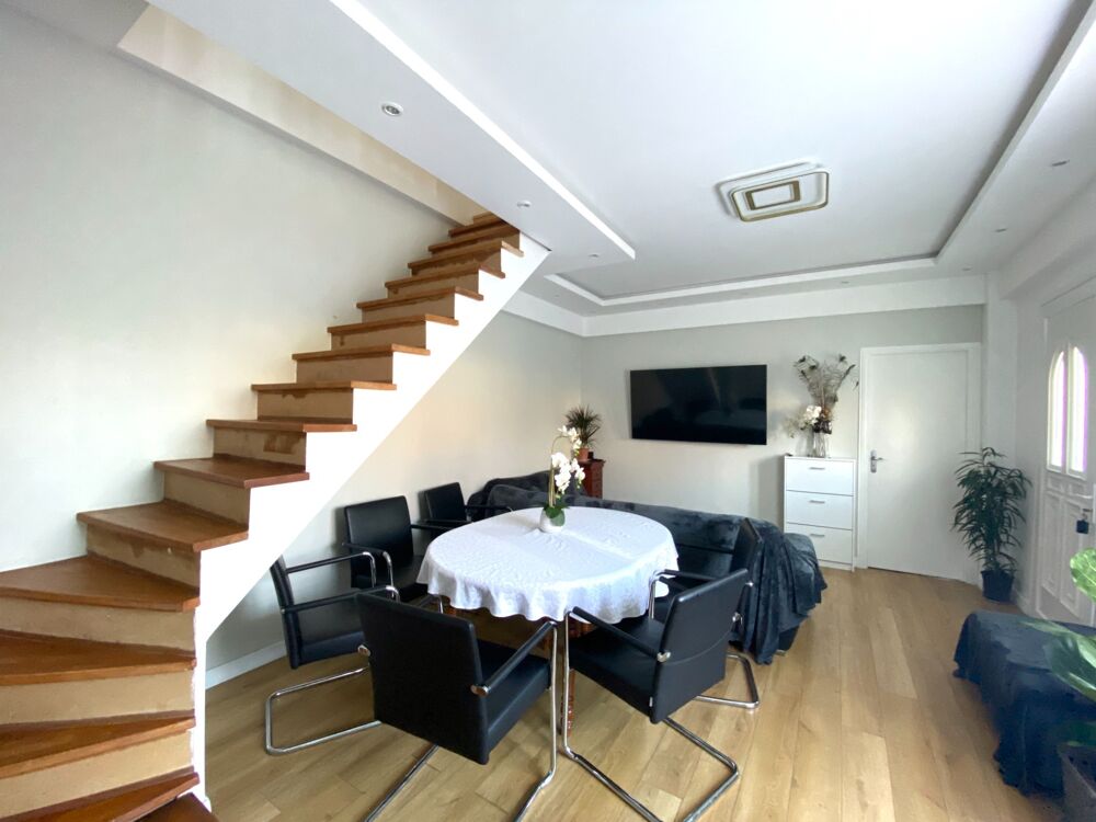 Vente Maison Maison familiale moderne avec terrasse et garage, à 6 min du centre-ville à Fosses (95) Fosses
