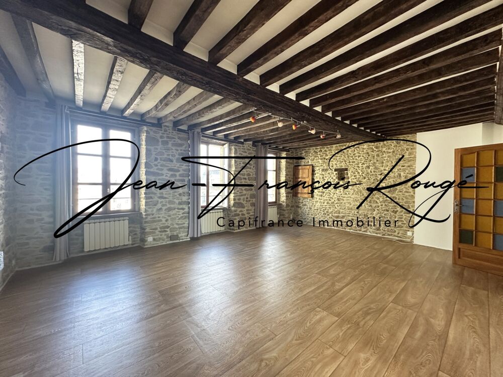 Face à l'église Saint-Pierre, appartement T3 de 72 m², dans une petite copropriété !!!
