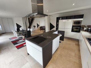  Maison � vendre 5 pi�ces 163 m�