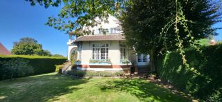  Villa  vendre 7 pices 280 m