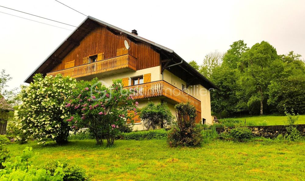 MAISON AVEC VUE SUR LE MONT BLANC