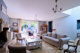  Propri�t�/ch�teau � vendre 15 + pi�ces 255 m�