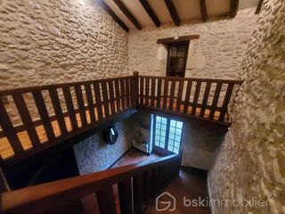  Maison à vendre 10 pièces 365 m²