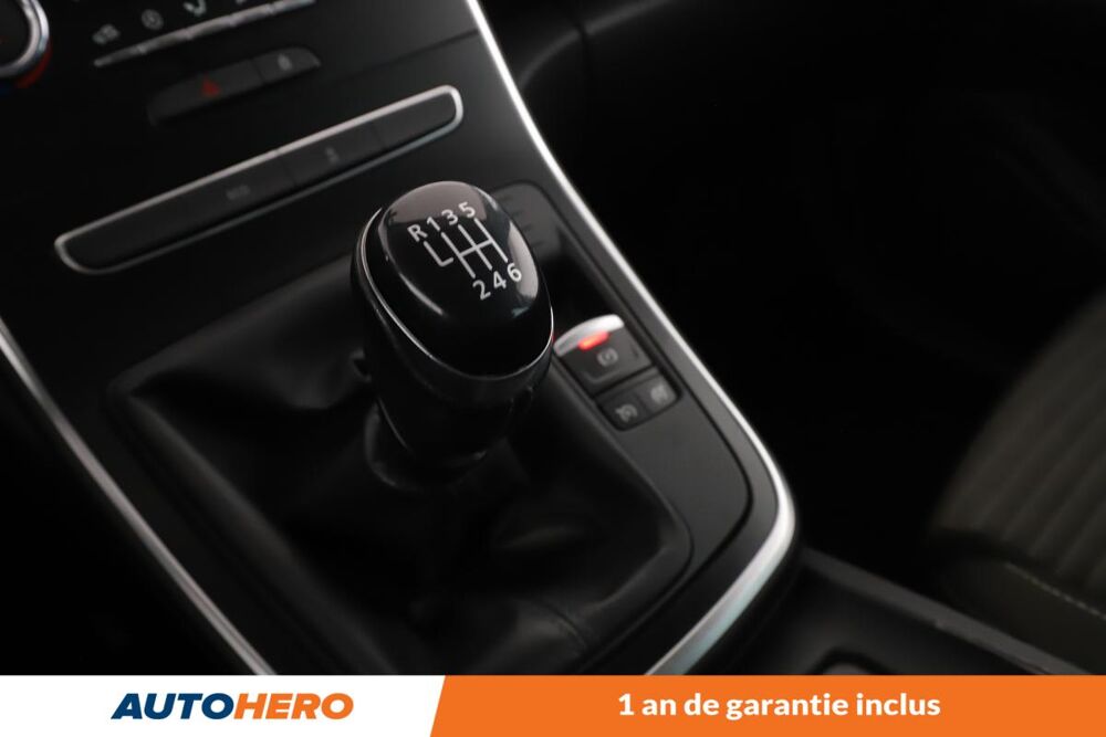 Grand scenic IV 1.7 dCi Blue Business 7PL 120 ch 2020 occasion 92130 Issy-les-Moulineaux