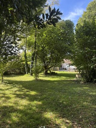  Propri�t�/ch�teau � vendre 7 pi�ces 250 m�