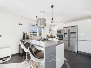  Maison  vendre 4 pices 122 m