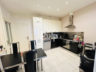  Maison � vendre 7 pi�ces 150 m�