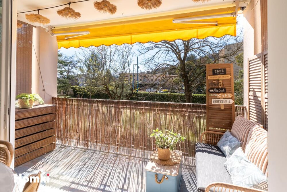 Appartement T3 de 54 m² à Mandelieu-la-Napoule 06210, Avenue Janvier Passero