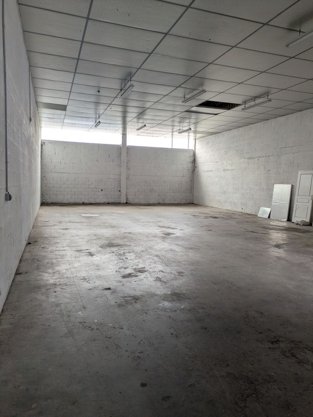   Local d'activit� � louer CHAMBERY (73) 200 m� 