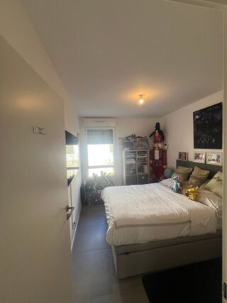  Appartement à louer 4 pièces 73 m²