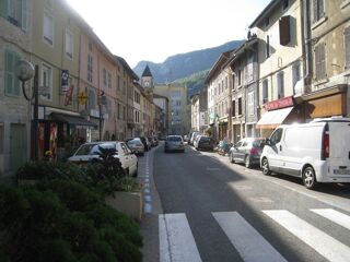  Immeuble  vendre 12 pices 320 m