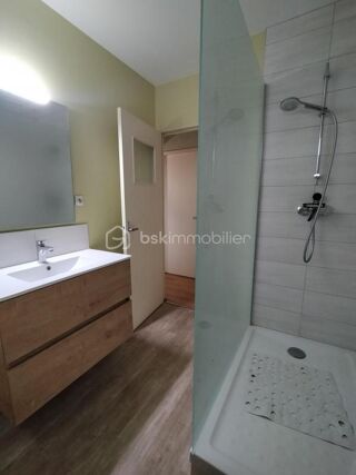  Appartement  vendre 4 pices 48 m