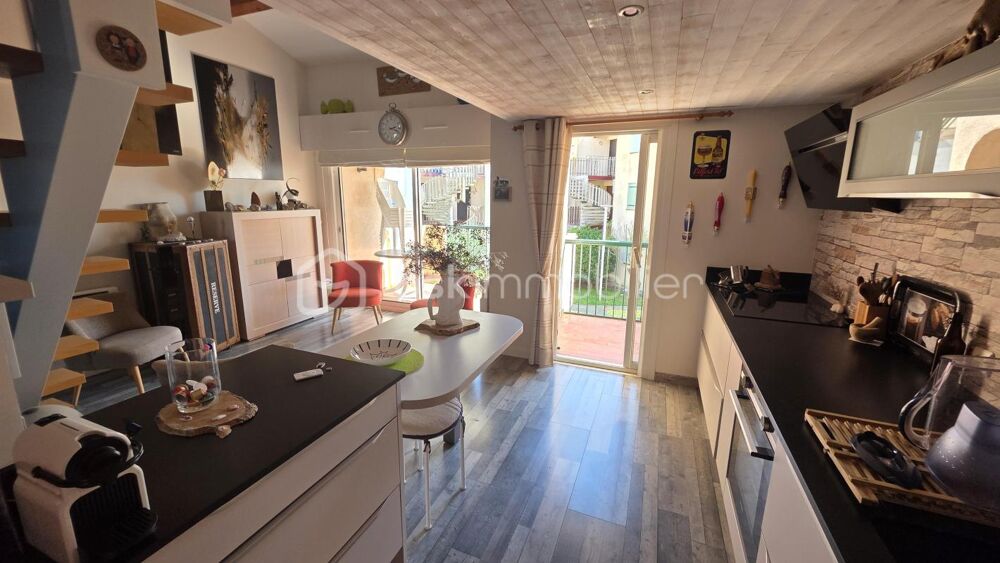 BIEN D'EXCEPTION - Naturiste - Magnifique 3 pièces avec grande mezzanine et balcon à 20m de la mer  Leucate (11)
